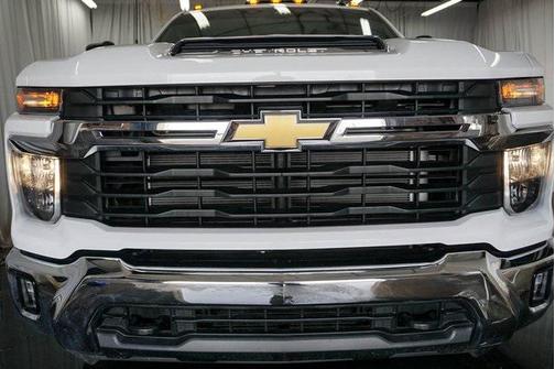 2025 Chevrolet Silverado 3500 LT