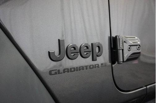 2023 Jeep Gladiator Sport S