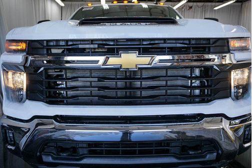 2026 Chevrolet Silverado 3500 LT
