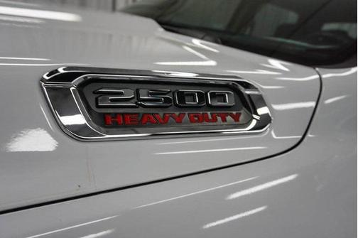 2022 RAM 2500 Big Horn Crew Cab 4x4 6'4' Box