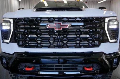 2026 Chevrolet Silverado 2500 ZR2