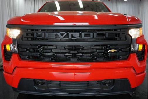 2025 Chevrolet Silverado 1500 Custom