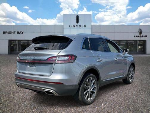 Silver Radiance Metallic 2022 Lincoln Nautilus Reserve