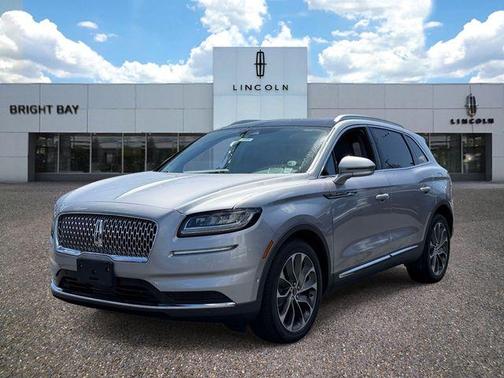 Silver Radiance Metallic 2022 Lincoln Nautilus Reserve