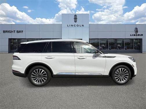 2023 Lincoln Aviator Standard AWD