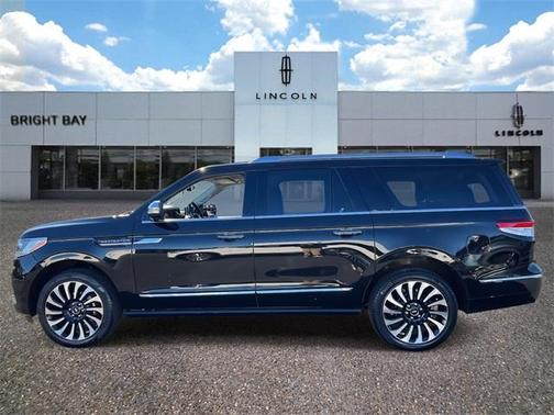 2022 Lincoln Navigator L Black Label