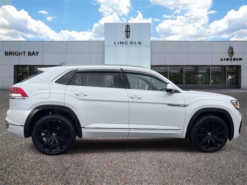 2022 Volkswagen Atlas Cross Sport 3.6L V6 SEL Premium R-Line