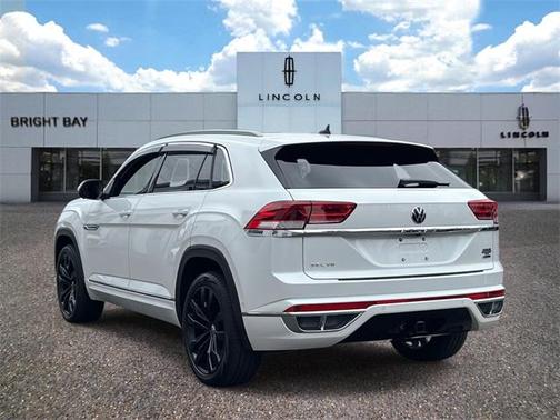 2022 Volkswagen Atlas Cross Sport 3.6L V6 SEL Premium R-Line