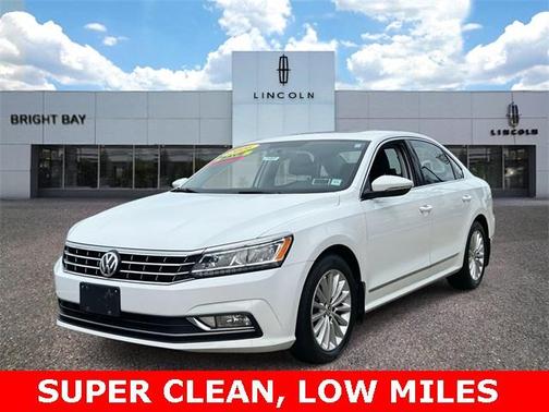 2016 Volkswagen Passat 1.8T SE