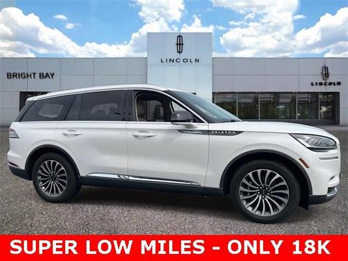 2022 Lincoln Aviator Reserve AWD