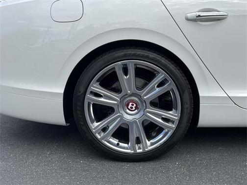 2018 Bentley Flying Spur V8