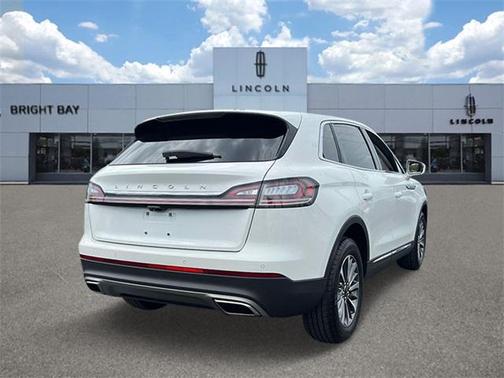 2022 Lincoln Nautilus Standard