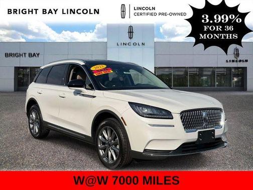 White Metallic 2022 Lincoln Corsair Standard
