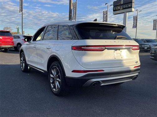 2022 Lincoln Corsair Standard