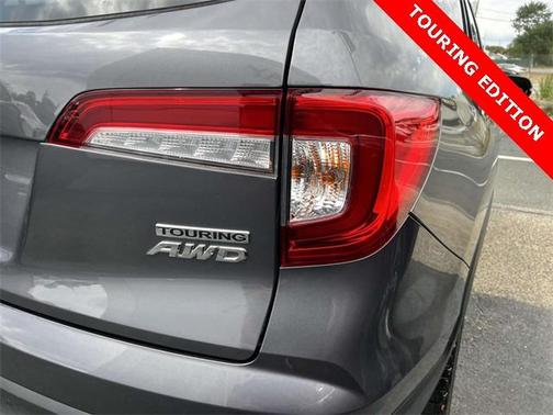 2020 Honda Pilot Touring 7-Passenger