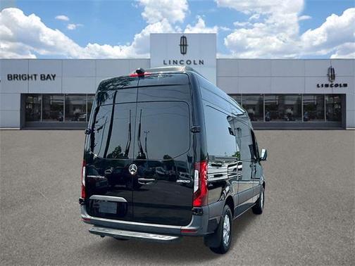 2021 Mercedes-Benz Sprinter 2500 144 WB Standard Roof Passenger
