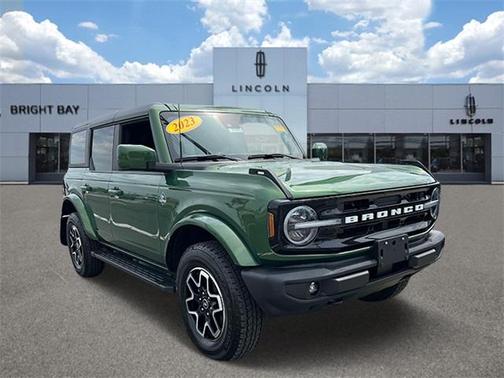 2023 Ford Bronco Outer Banks