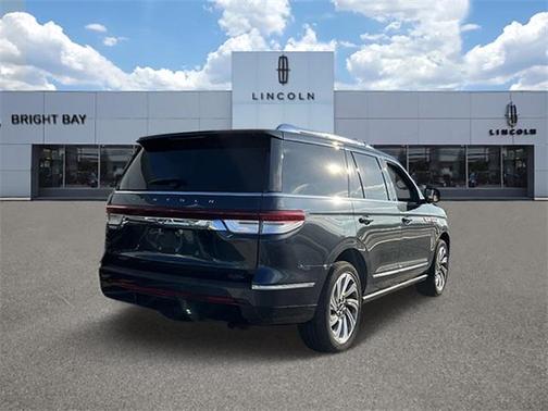 2022 Lincoln Navigator Reserve