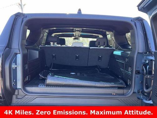 2024 GMC HUMMER EV SUV 3X