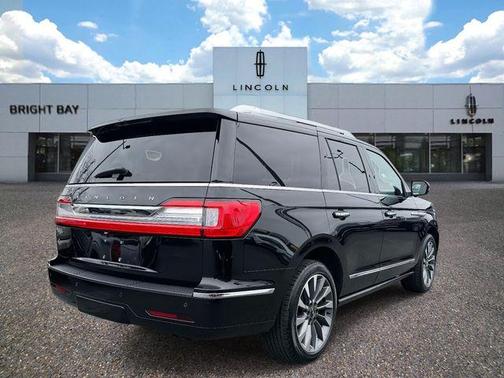 2018 Lincoln Navigator Select