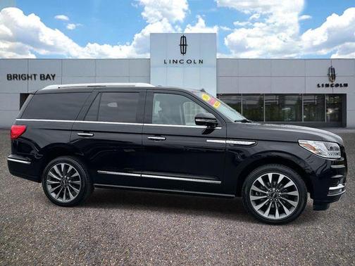 2018 Lincoln Navigator Select