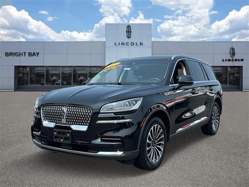 2022 Lincoln Aviator Standard AWD