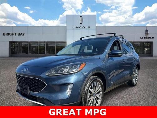 2020 Ford Escape Titanium Hybrid