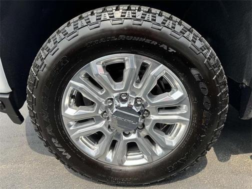 2023 GMC Sierra 2500 Denali