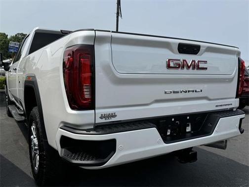 2023 GMC Sierra 2500 Denali