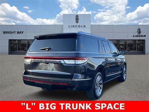 2022 Lincoln Navigator L Reserve