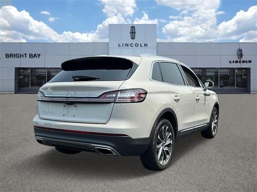 2022 Lincoln Nautilus Reserve