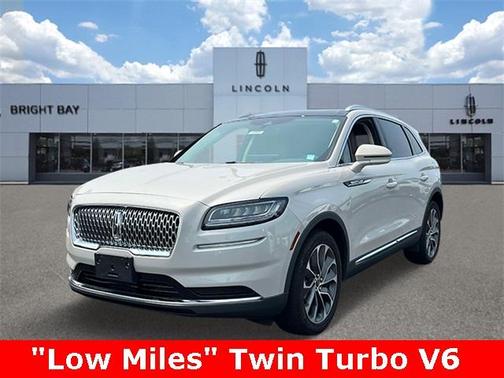 2022 Lincoln Nautilus Reserve