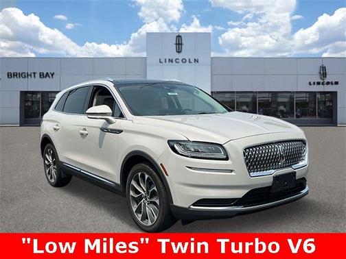 2022 Lincoln Nautilus Reserve