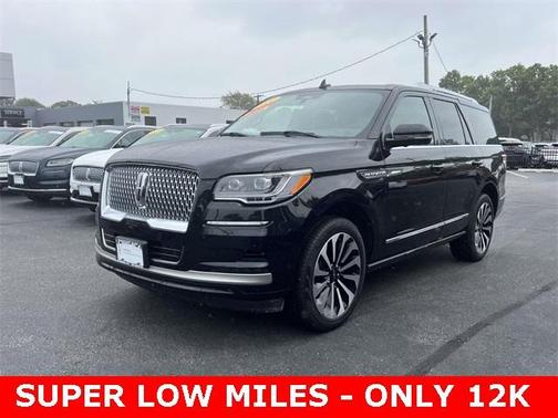 2022 Lincoln Navigator Reserve