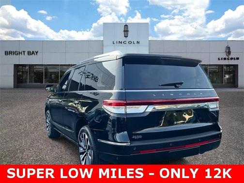2022 Lincoln Navigator Reserve