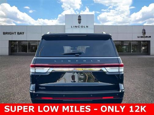 2022 Lincoln Navigator Reserve