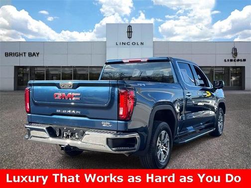 2022 GMC Sierra 1500 SLT
