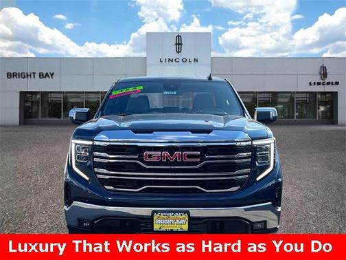 2022 GMC Sierra 1500 SLT
