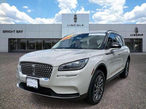 Pearl Metallic 2022 Lincoln Corsair Standard