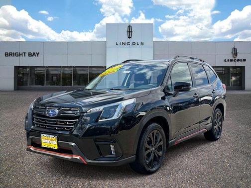 Crystal Black Silica 2023 Subaru Forester 2.5i Sport