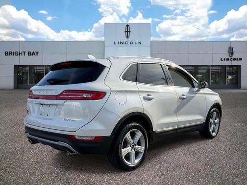 White Platinum Clearcoat Metallic 2018 Lincoln MKC Premiere