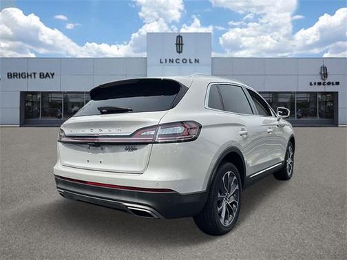 2022 Lincoln Nautilus Reserve