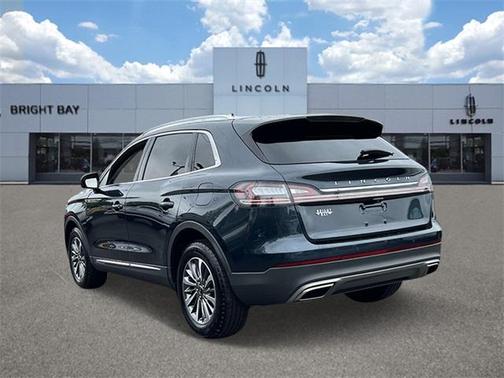 2022 Lincoln Nautilus Reserve