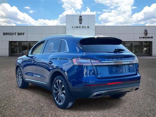 2021 Lincoln Nautilus Reserve