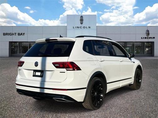 2021 Volkswagen Tiguan 2.0T SE R-Line Black