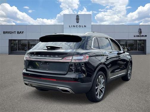 2022 Lincoln Nautilus Reserve