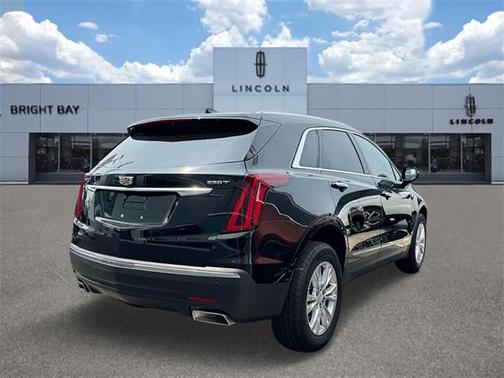 2023 Cadillac XT5 Luxury