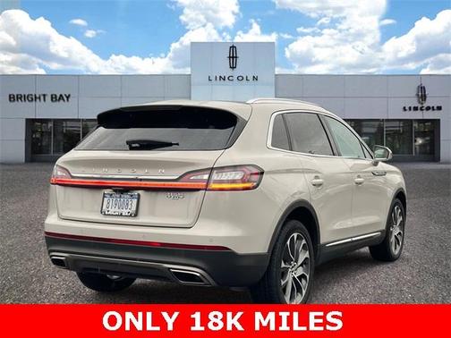 2022 Lincoln Nautilus Reserve