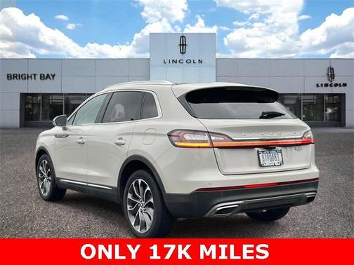 2022 Lincoln Nautilus Reserve