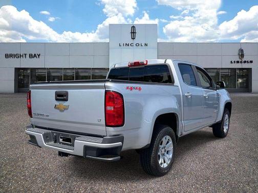 Silver Ice Metallic 2018 Chevrolet Colorado LT